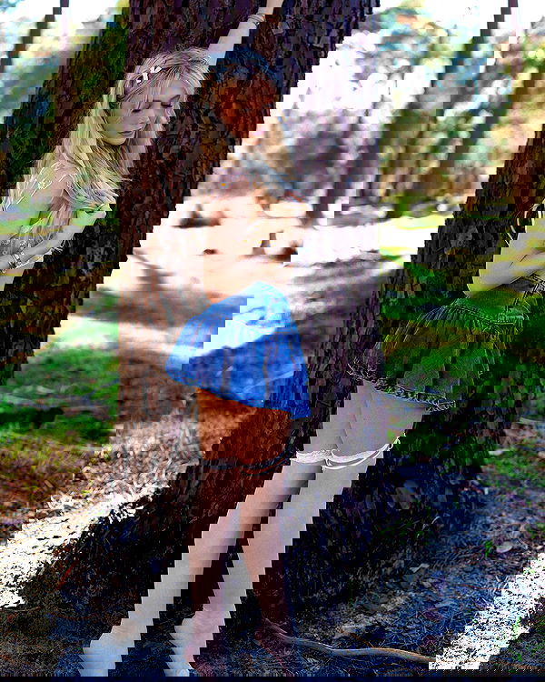 emxllouise2 image ~ Altpins