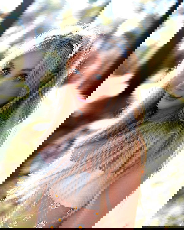 emxllouise2 image ~ Altpins