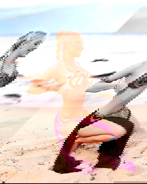 emxllouise2 image ~ Altpins