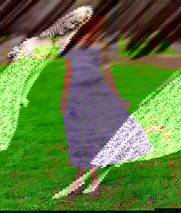 emxllouise2 image ~ Altpins