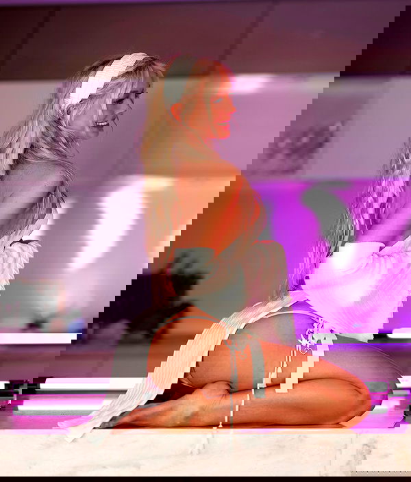 emxllouise2 image ~ Altpins