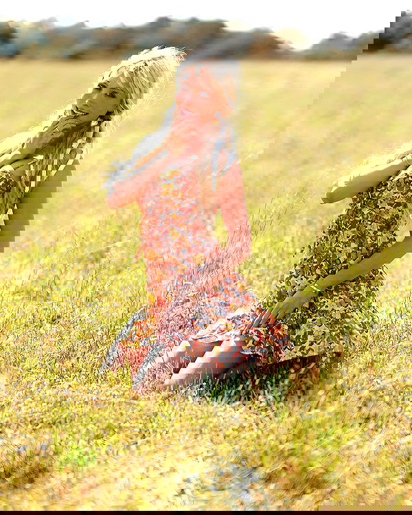 emxllouise2 image ~ Altpins