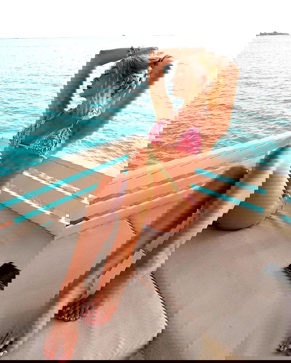 emxllouise2 image ~ Altpins