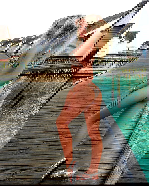 emxllouise2 image ~ Altpins