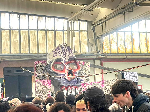 eritek._ instagram image archive image