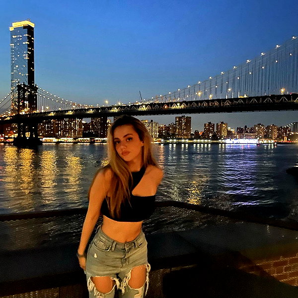 eva.kaplann instagram image archive image