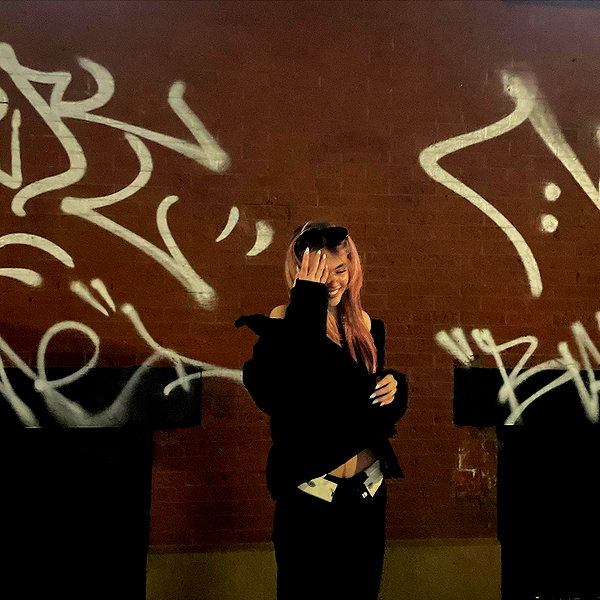 eva.kaplann instagram image archive image