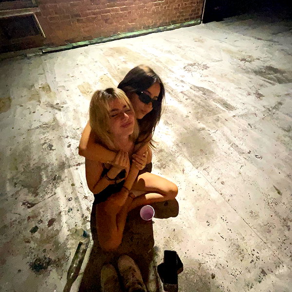 eva.kaplann instagram image archive image