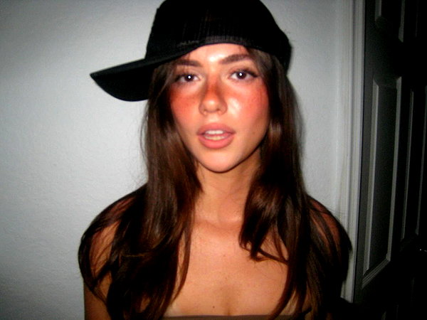 eva.kaplann instagram image archive image