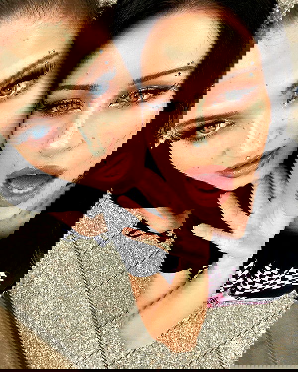 evameganosova image ~ Altpins