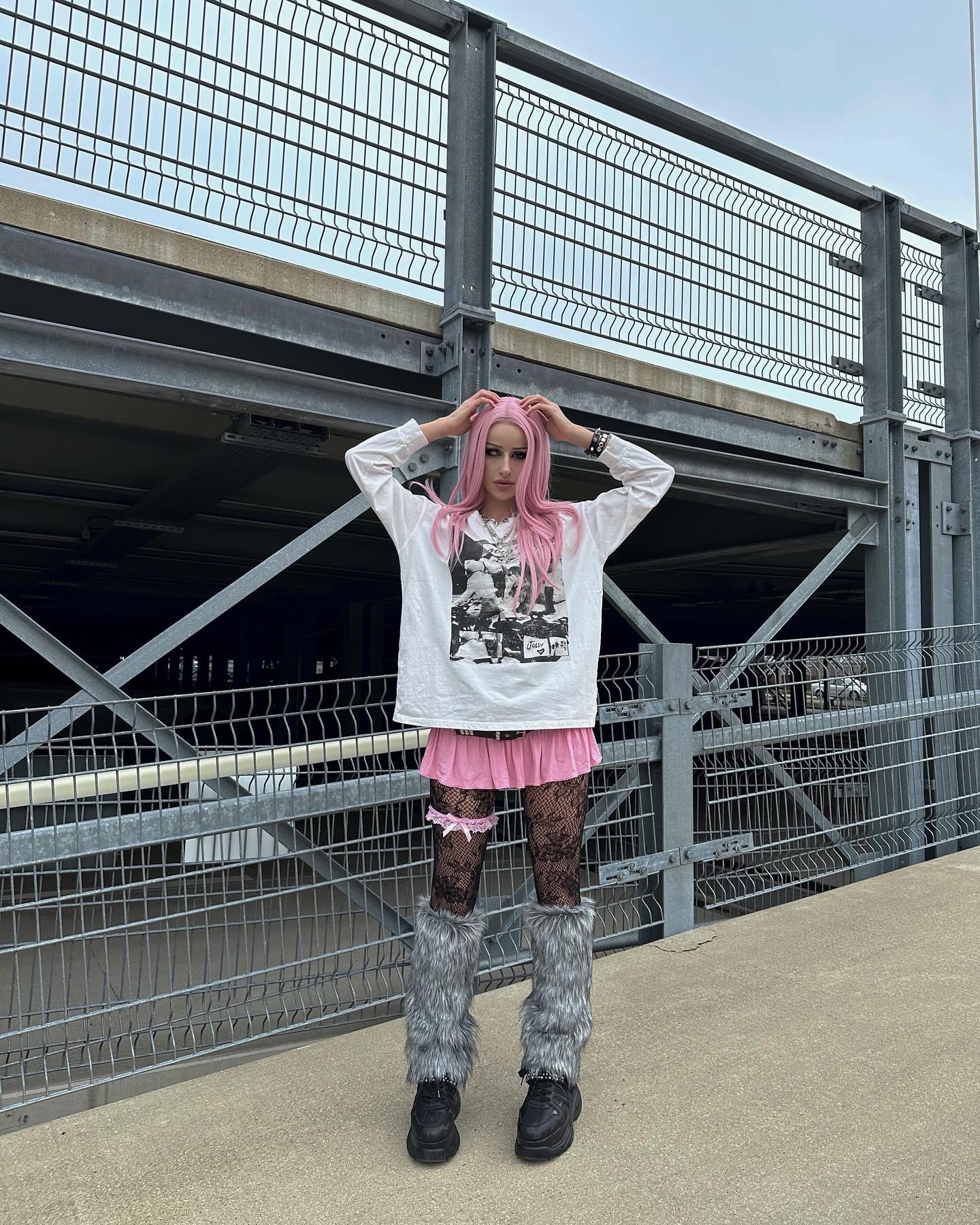 evameganosova instagram image archive image