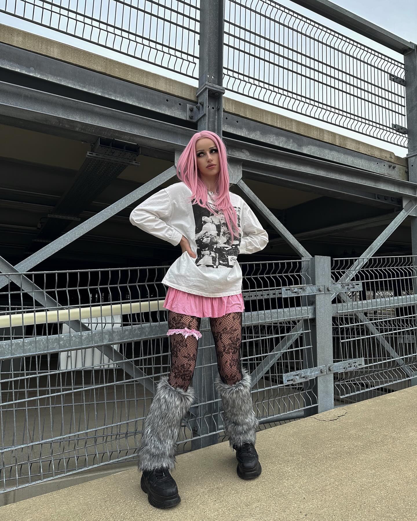 evameganosova instagram image archive image