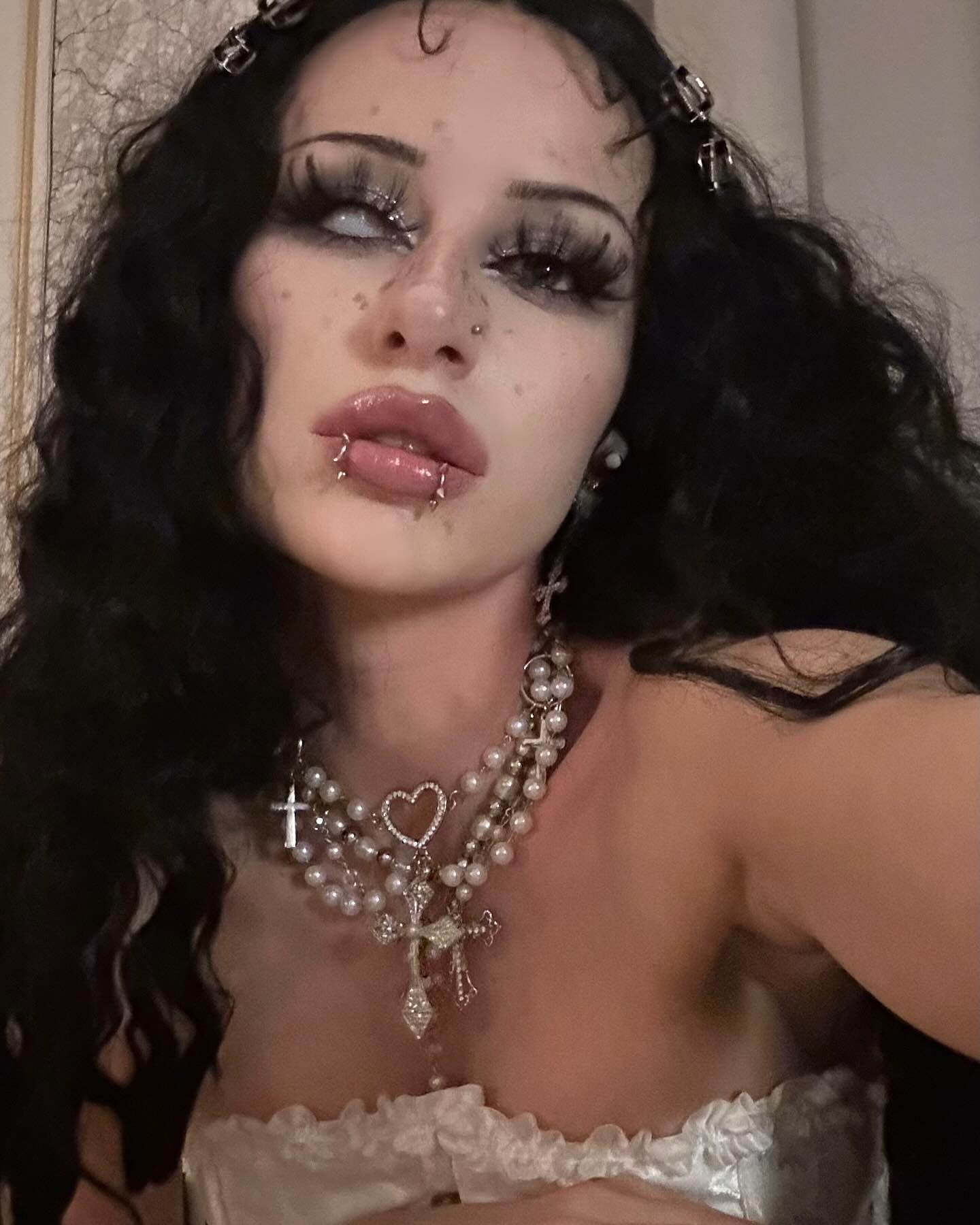 evameganosova instagram image archive image