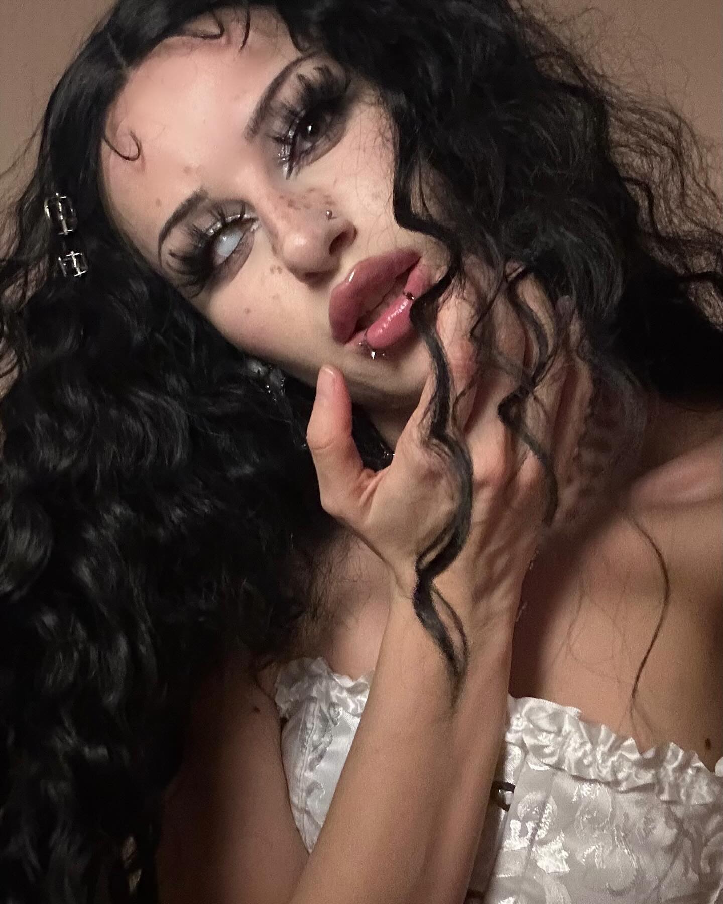 evameganosova instagram image archive image