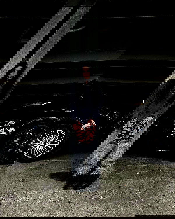 evameganosova image ~ Altpins