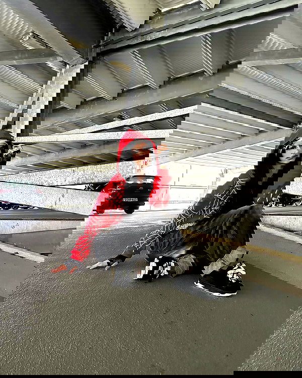 evameganosova image ~ Altpins