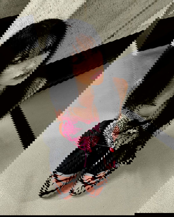 evameganosova image ~ Altpins