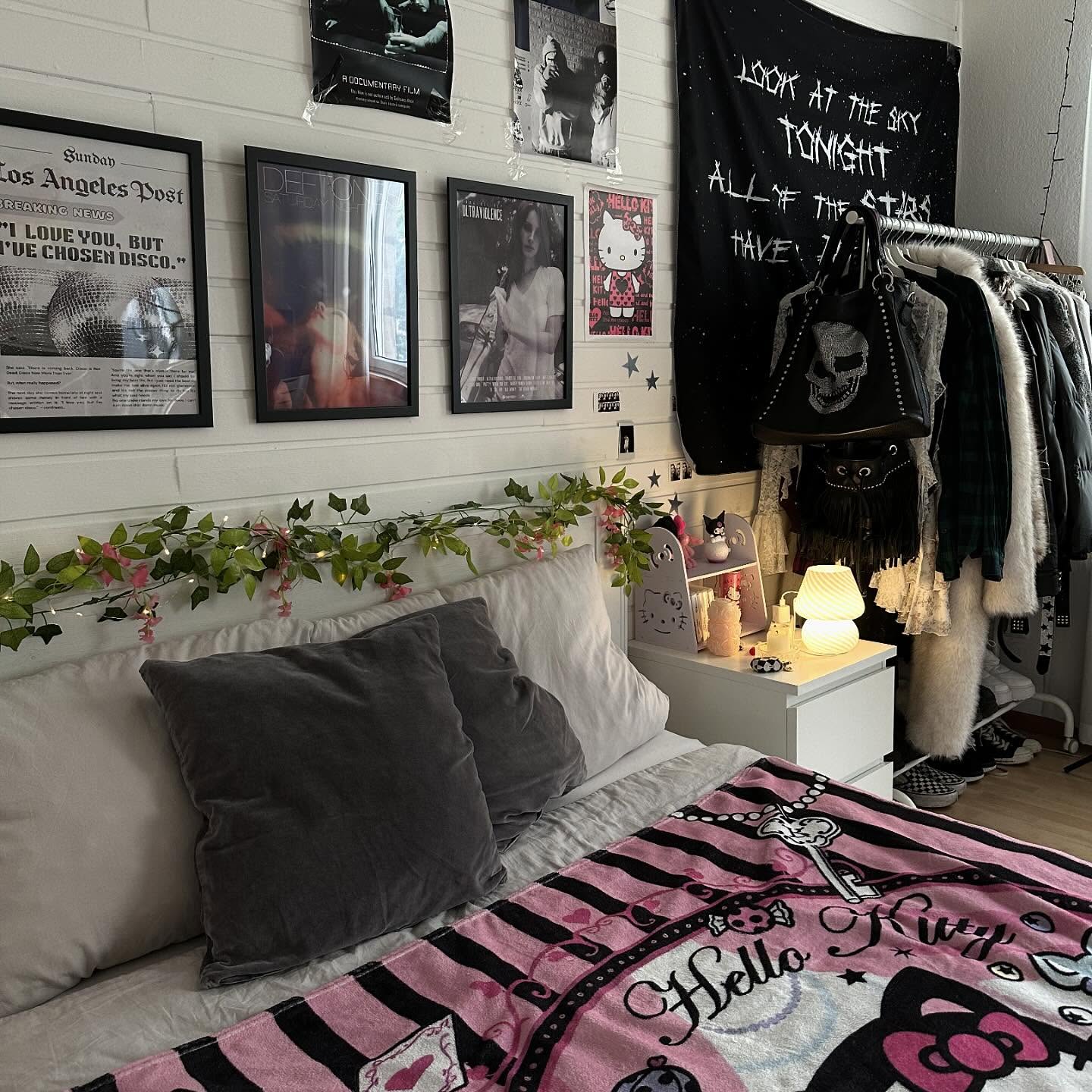 evameganosova instagram image archive image