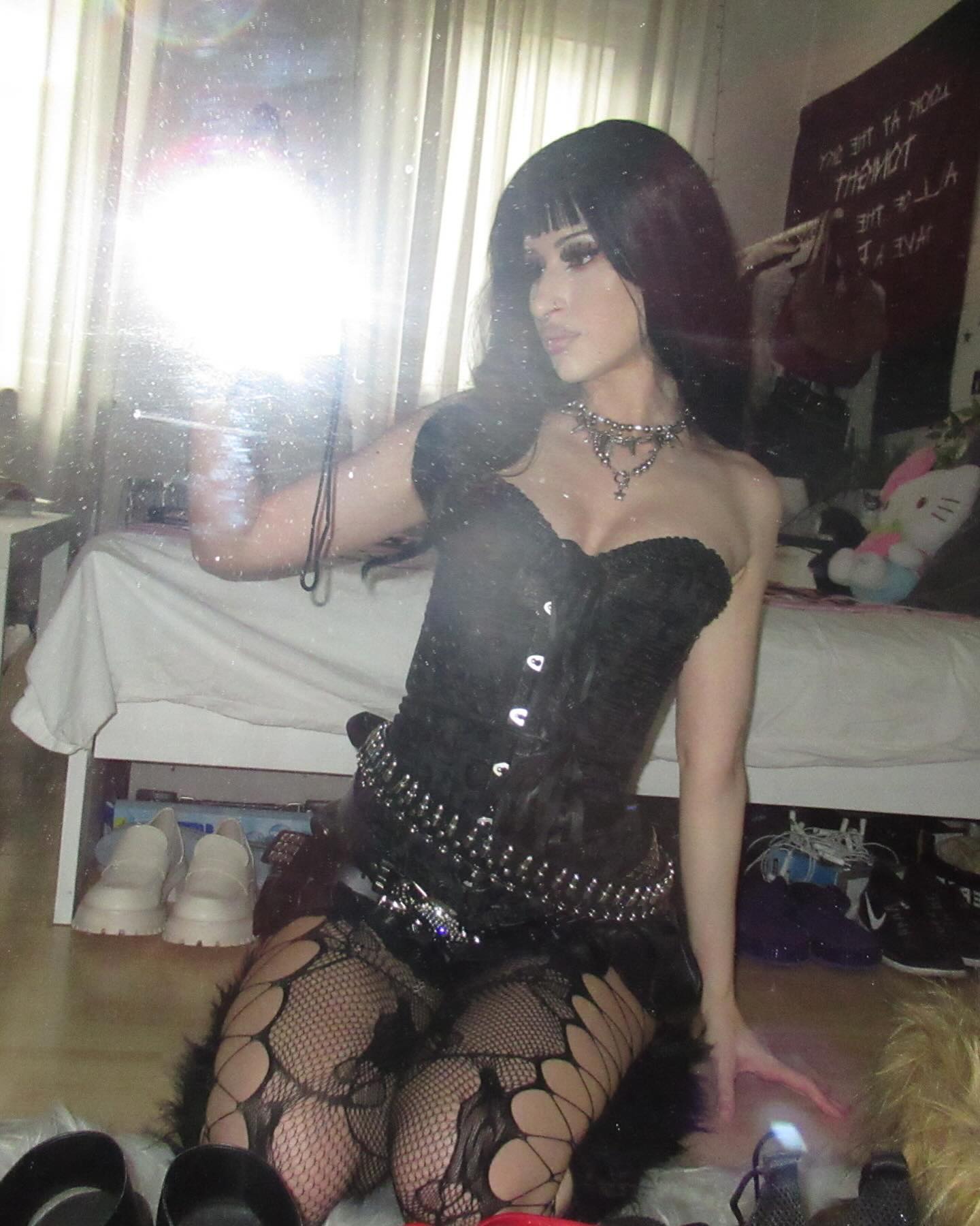 evameganosova instagram image archive image