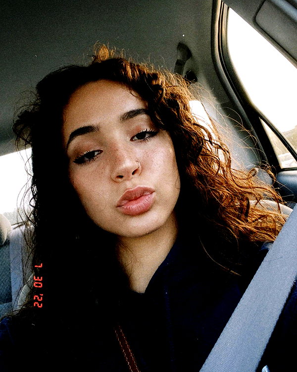 fabiana.bolanos instagram image archive image