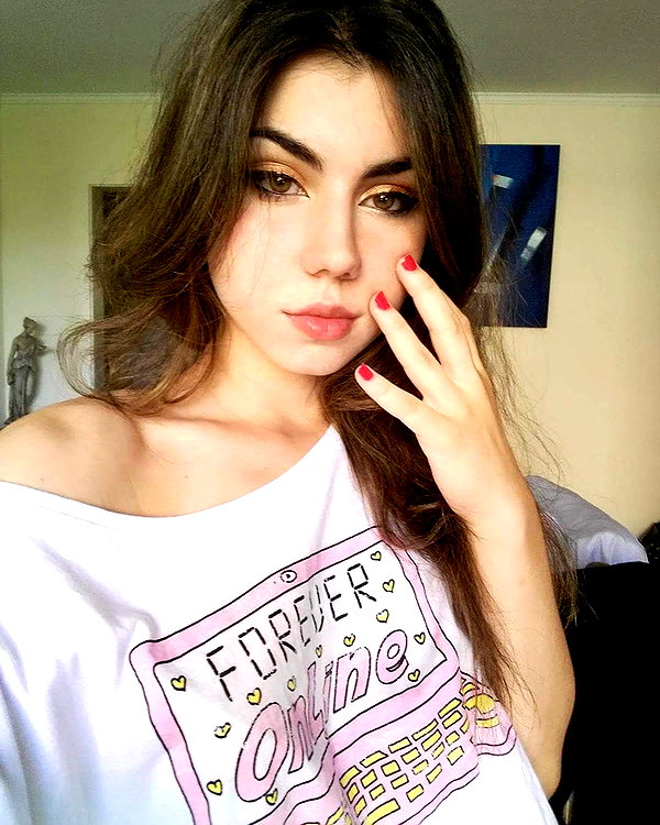 fegalvao_ instagram image archive image