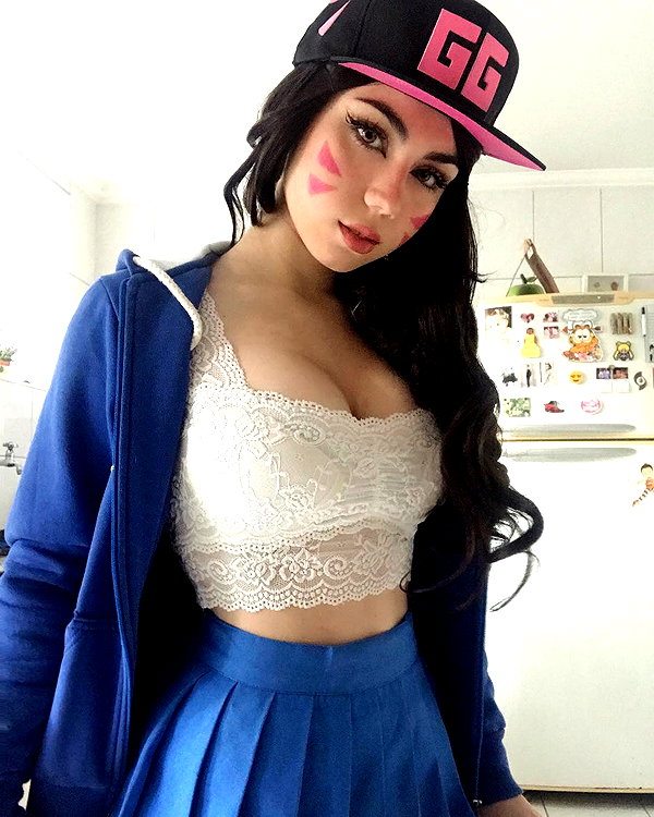 fegalvao_ instagram image archive image