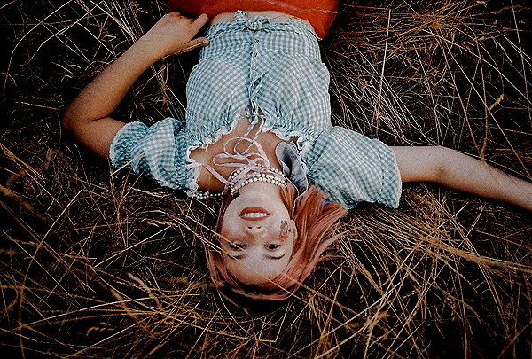 florenceros.e instagram image archive image