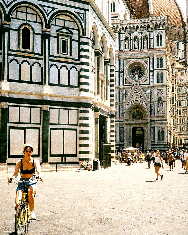 florenceros.e instagram image archive image
