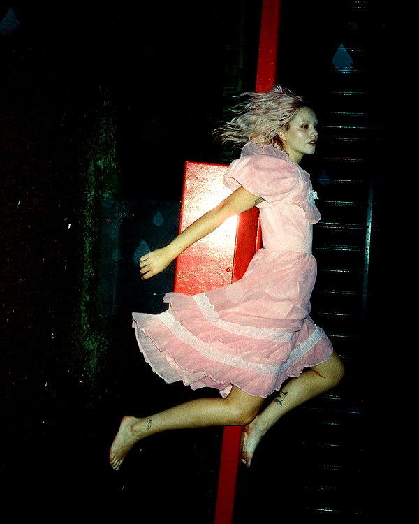 florenceros.e instagram image archive image