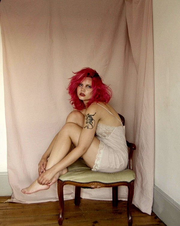 florenceros.e instagram image archive image
