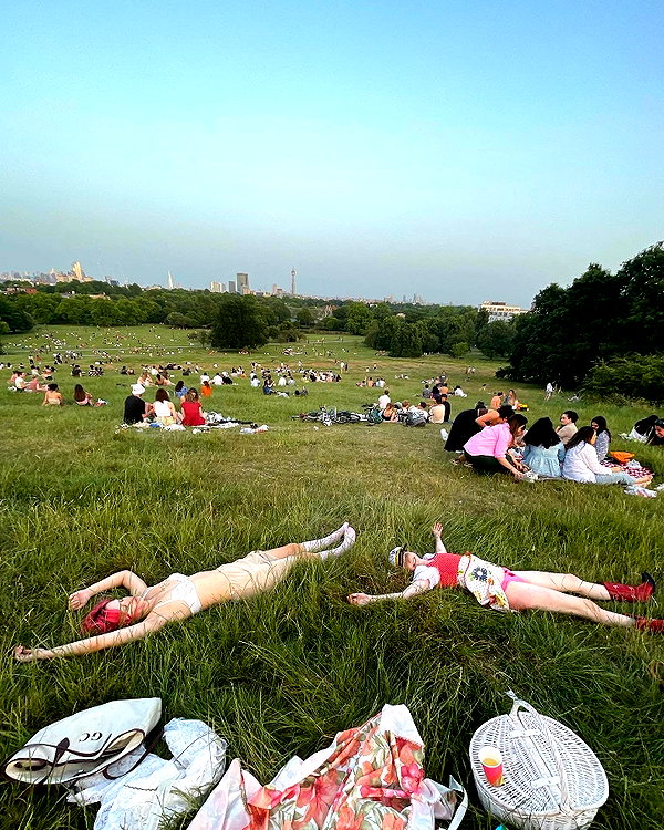 florenceros.e instagram image archive image
