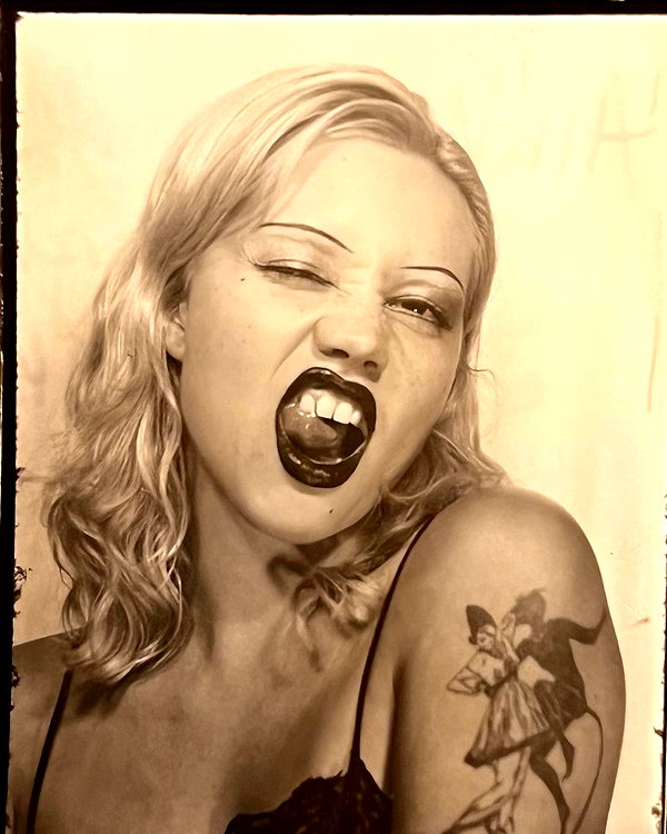florenceros.e instagram image archive image