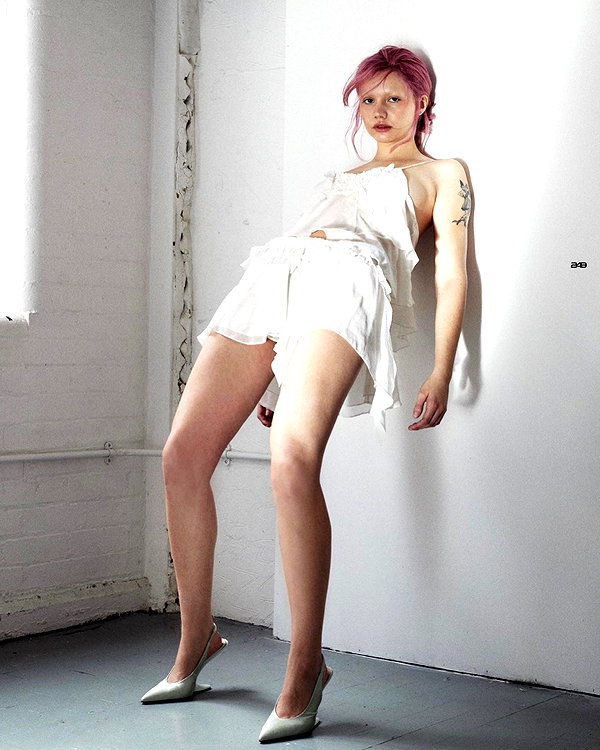 florenceros.e instagram image archive image