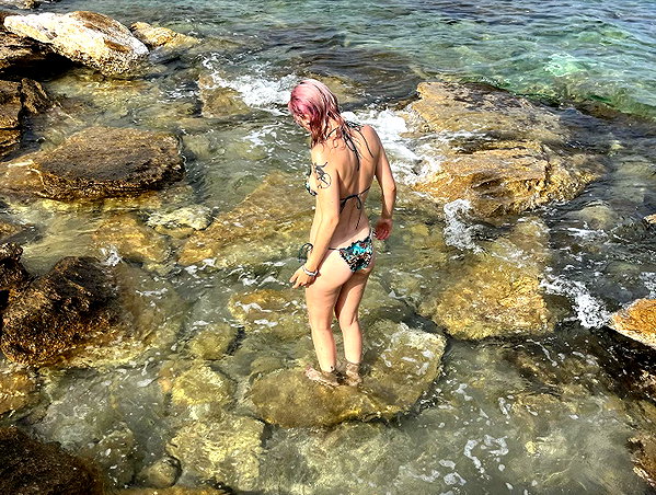 florenceros.e instagram image archive image