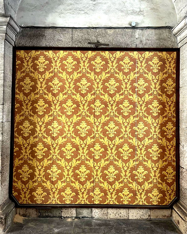 florenceros.e florenceros.e archive image