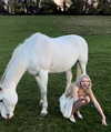 florenceros.e Altpins Profile Picture