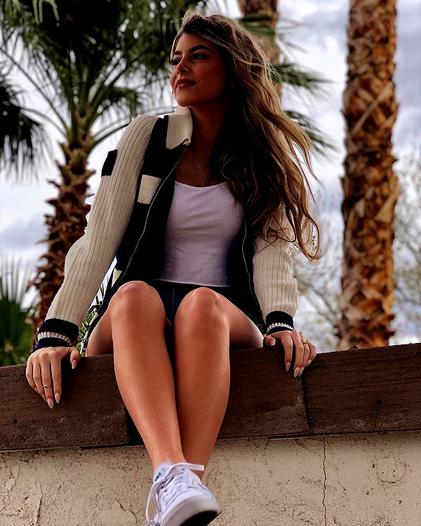 gabiciamp instagram image archive image