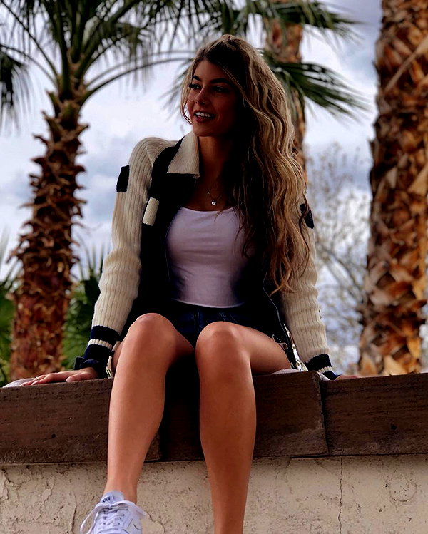 gabiciamp instagram image archive image