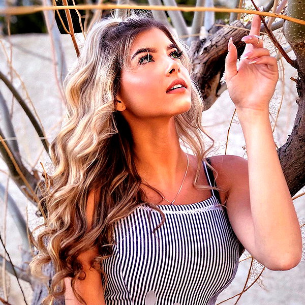 gabiciamp instagram image archive image