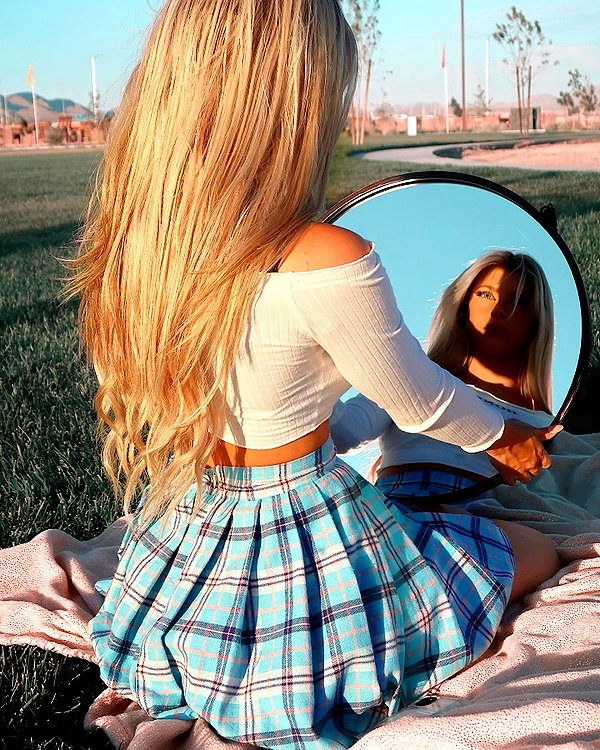 gabiciamp instagram image archive image