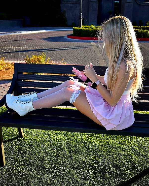 gabiciamp instagram image archive image