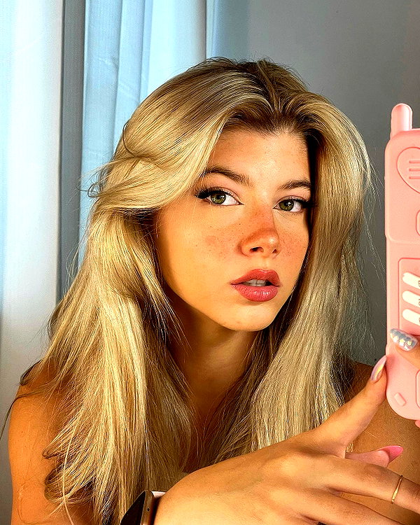 gabiciamp instagram image archive image