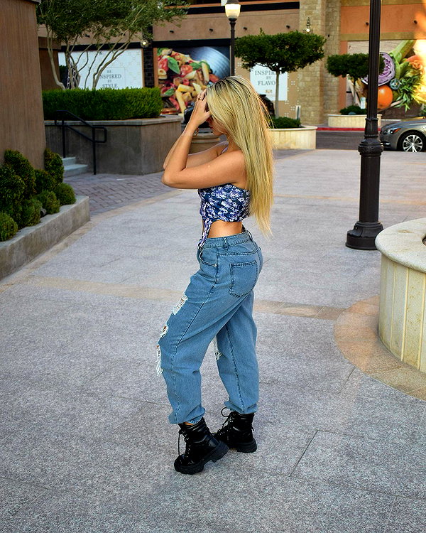 gabiciamp instagram image archive image