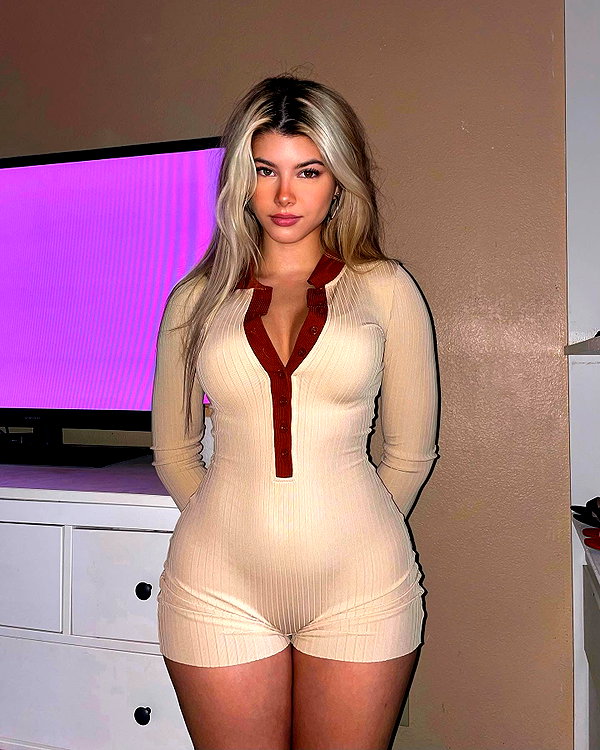 gabiciamp instagram image archive image