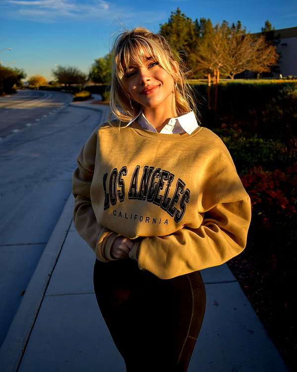 gabiciamp instagram image archive image