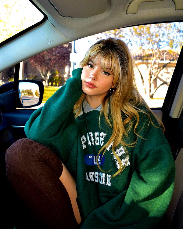 gabiciamp instagram image archive image
