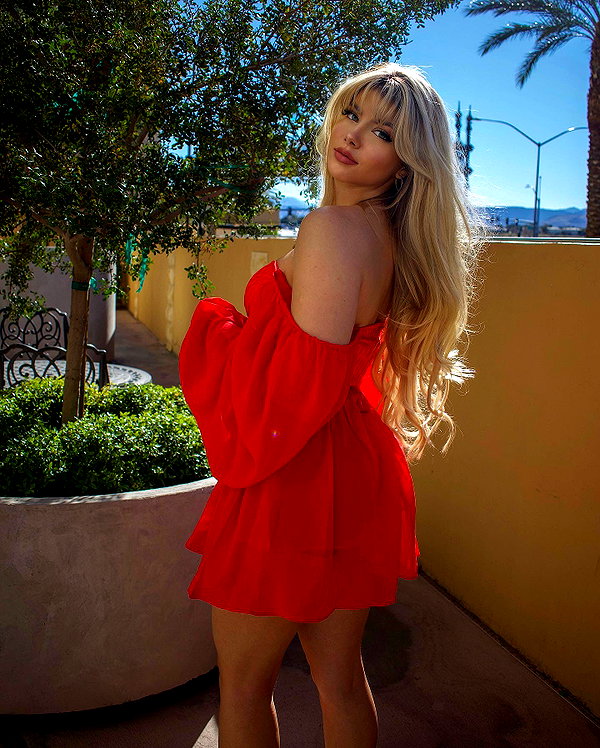 gabiciamp instagram image archive image