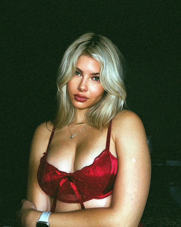 gabiciamp instagram image archive image