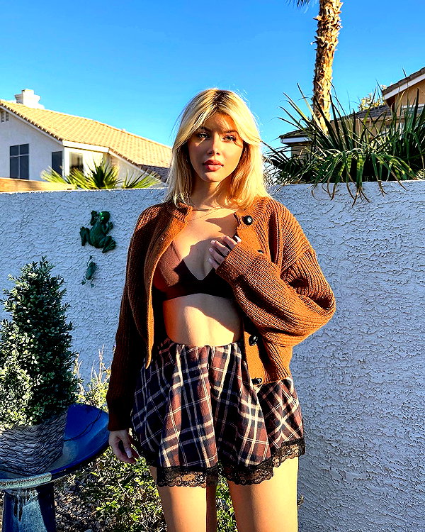 gabiciamp instagram image archive image