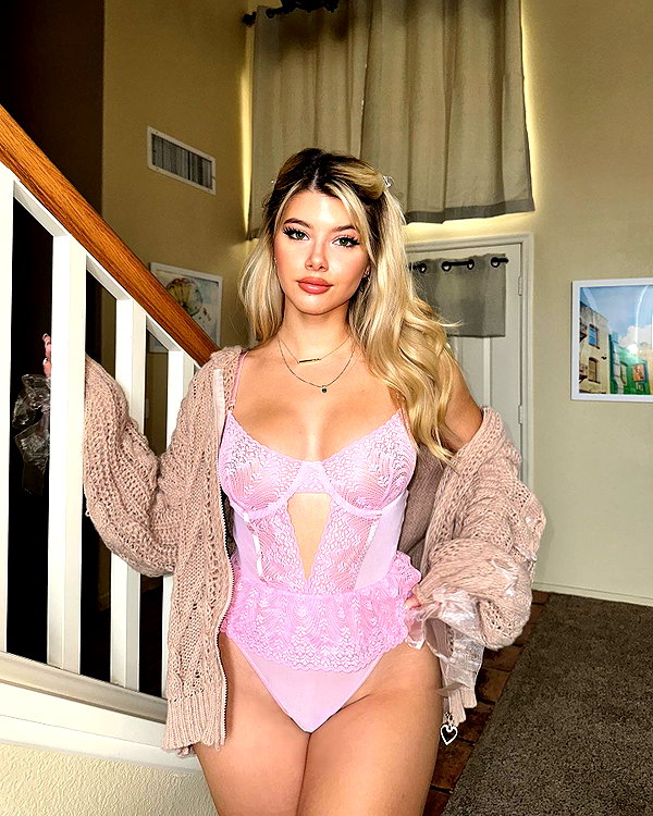 gabiciamp instagram image archive image